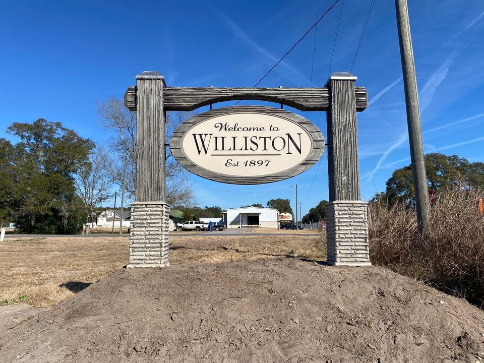 Williston, FL - Florida Coast Impact Resistant Windows and Doors